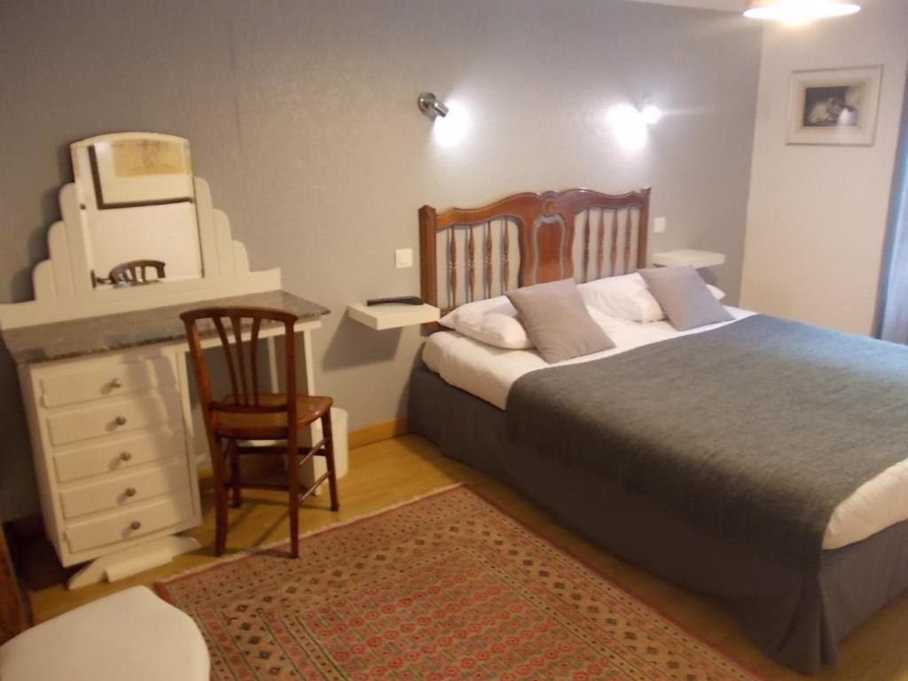 Arnéguy Hotel Le Clementenia الغرفة الصورة